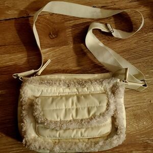 Cream Shoulder Bag with Faux Fur Trim